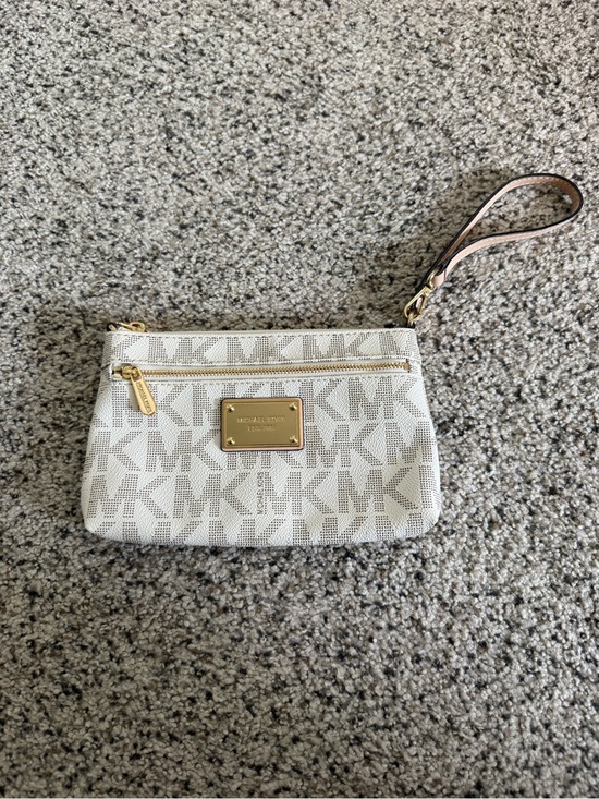 Michael Kors Handbags - Michael Kors Cream Signature Logo Wristlet with Pink Trim